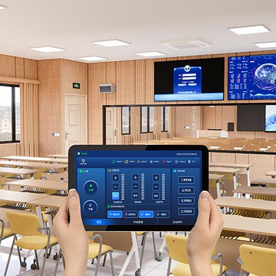 Meil on väga hea meel jagada oma 5 meedias ja kontrollida teile integreeritud...